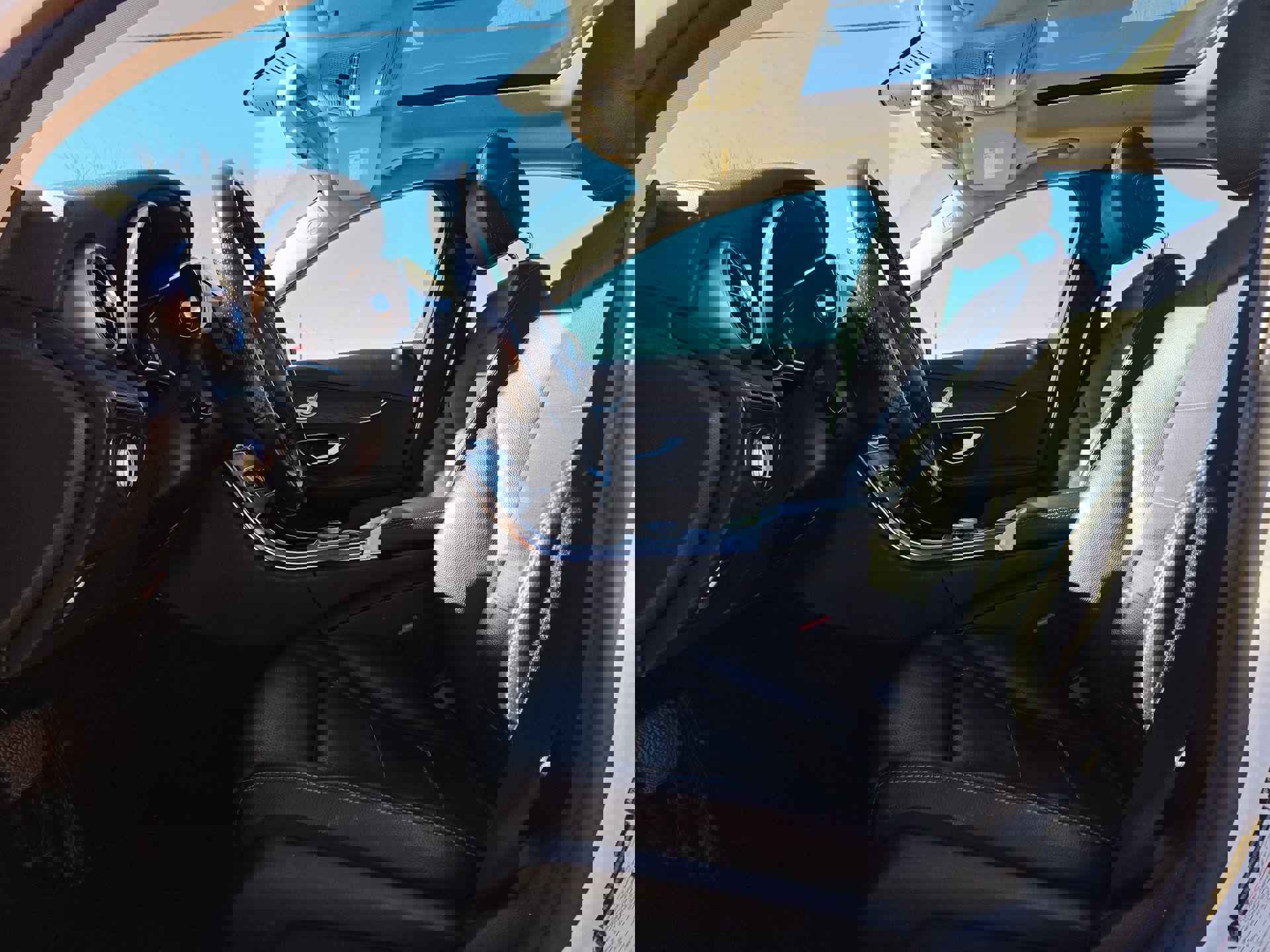 Used 2017 Mercedes-Benz C 300 Sedan image 16