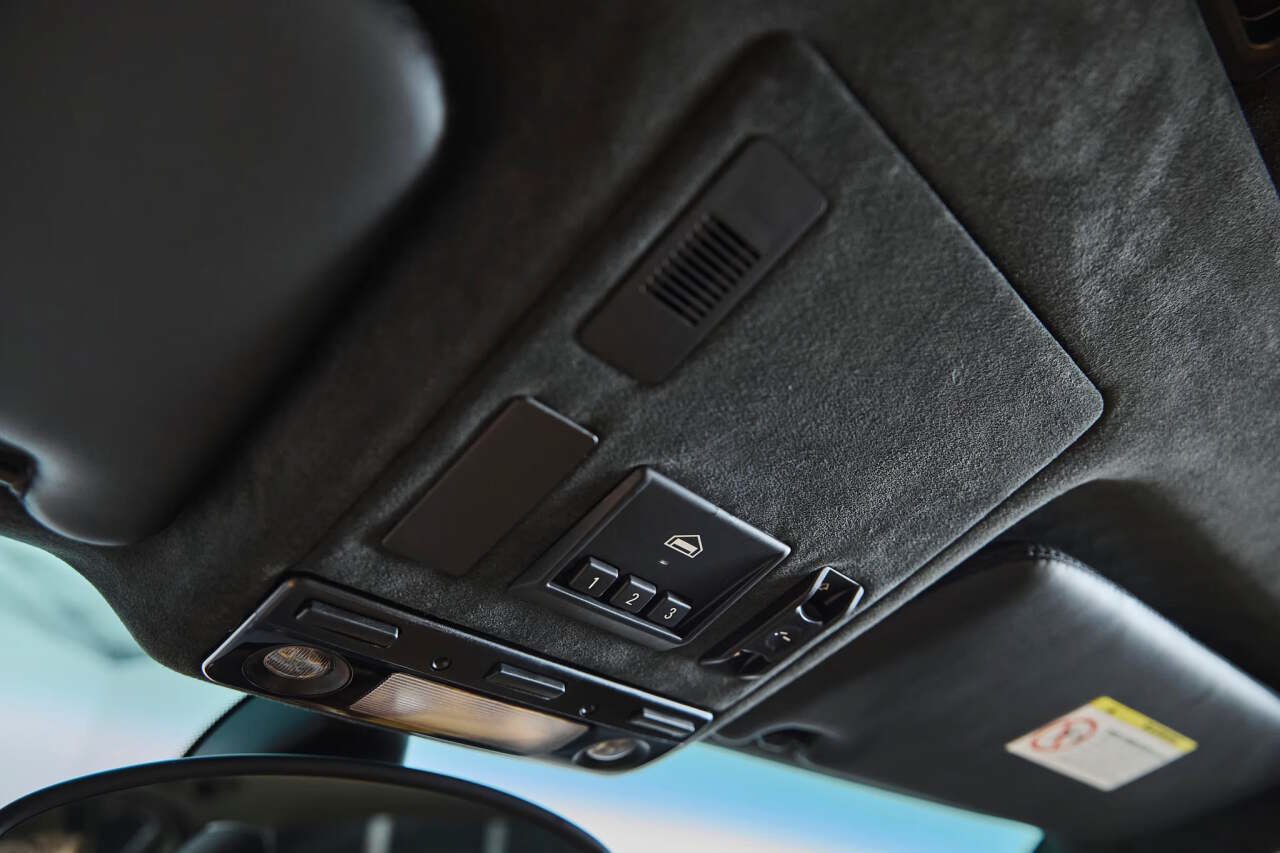 Used 2003 BMW M5 RWD image 72