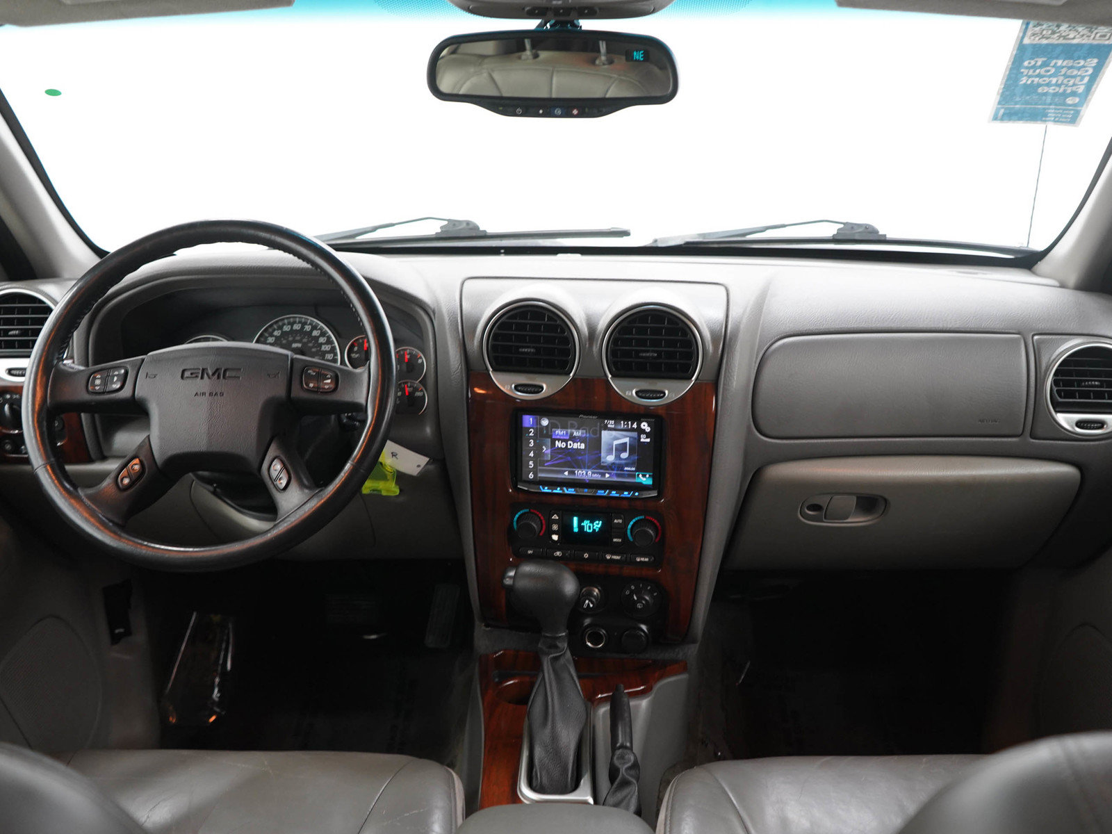 Used 2003 GMC Envoy SLT AWD/4WD image 14