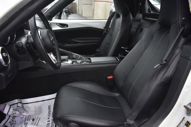 Used 2021 MAZDA MX-5 Miata RF Grand Touring image 14