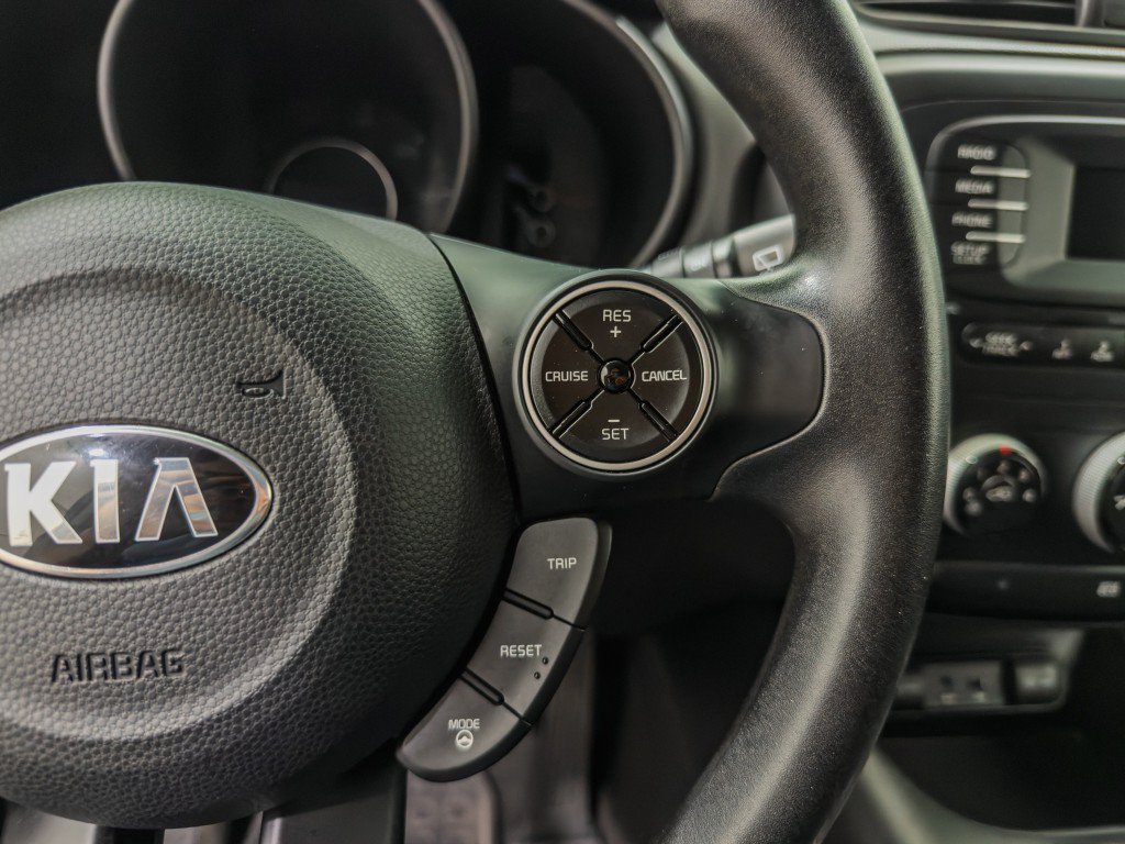 Used 2014 Kia Soul FWD image 24