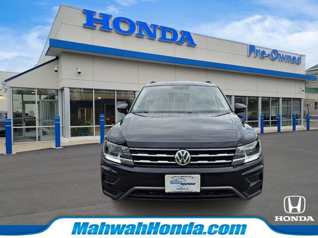 Used 2020 Volkswagen Tiguan SE AWD/4WD image 2