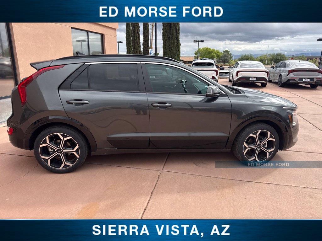 Certified 2025 Kia Niro EX Touring FWD image 11