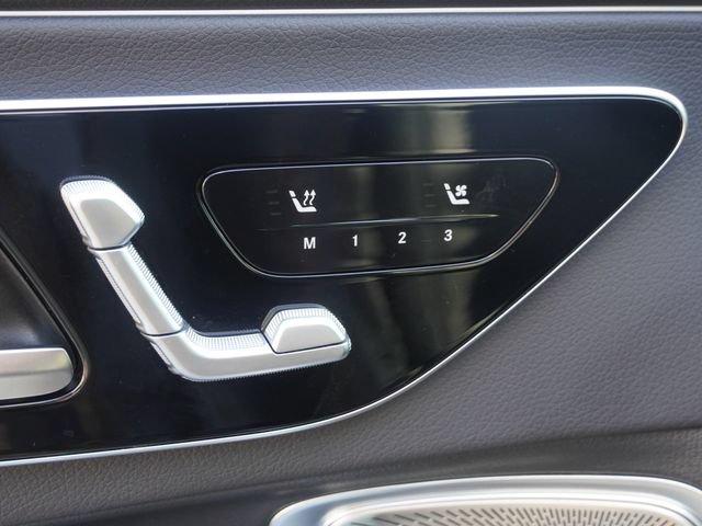 Used 2024 Mercedes-Benz CLE 300 4MATIC Coupe image 16