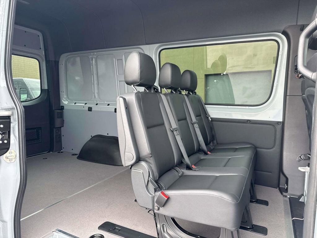 New 2026 Mercedes-Benz Sprinter 2500 image 6