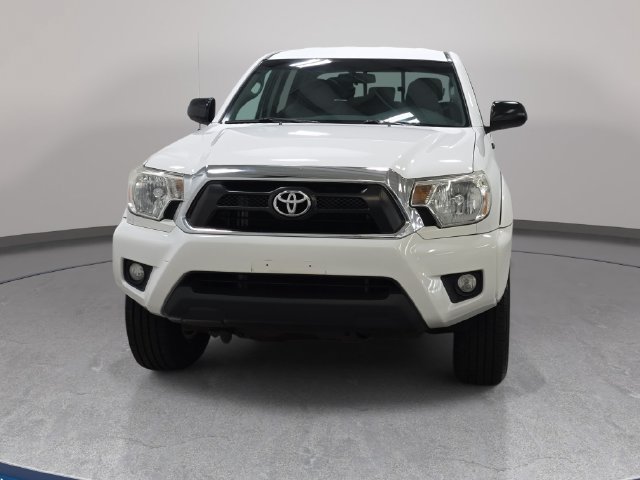 Used 2015 Toyota Tacoma 4x4 Double Cab w/ TRD Off-Road Package image 3