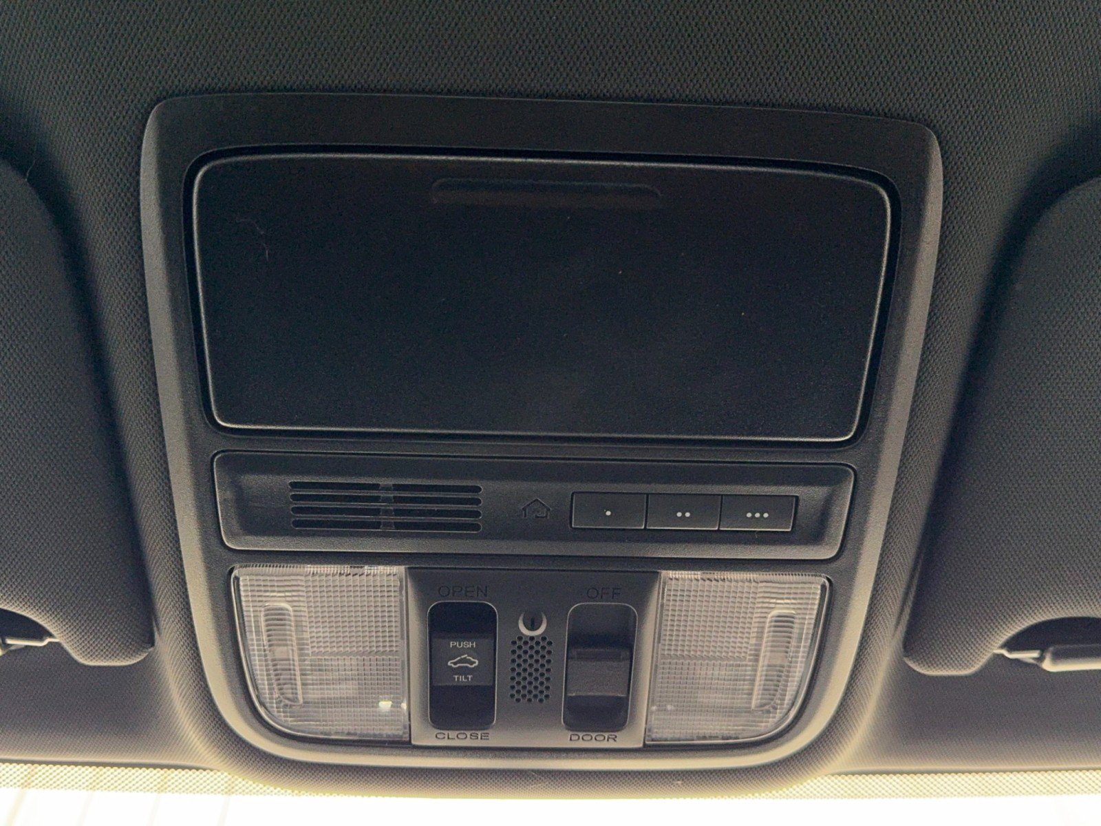 Used 2017 Honda Accord EX image 30