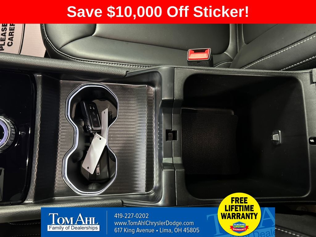 New 2025 Jeep Grand Cherokee L Limited w/ Black Appearance Package image 19