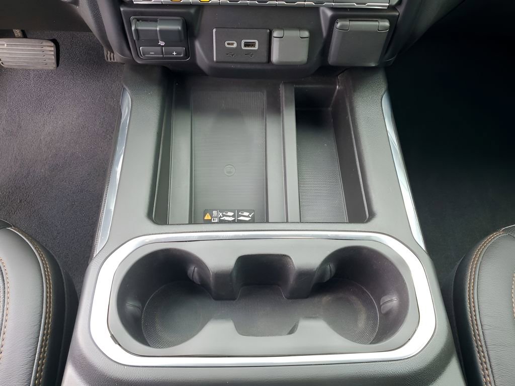 Used 2023 GMC Sierra 3500 AT4 w/ AT4 Premium Plus Package image 44