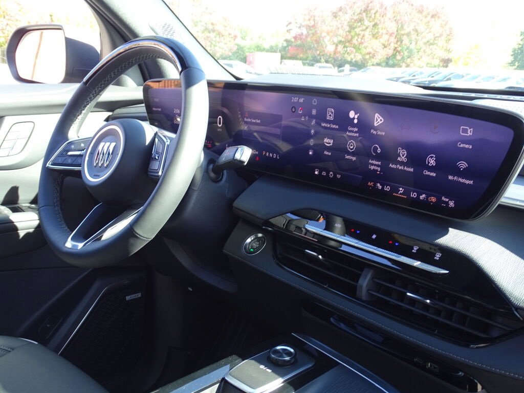 New 2025 Buick Enclave Preferred w/ Super Cruise Package image 10