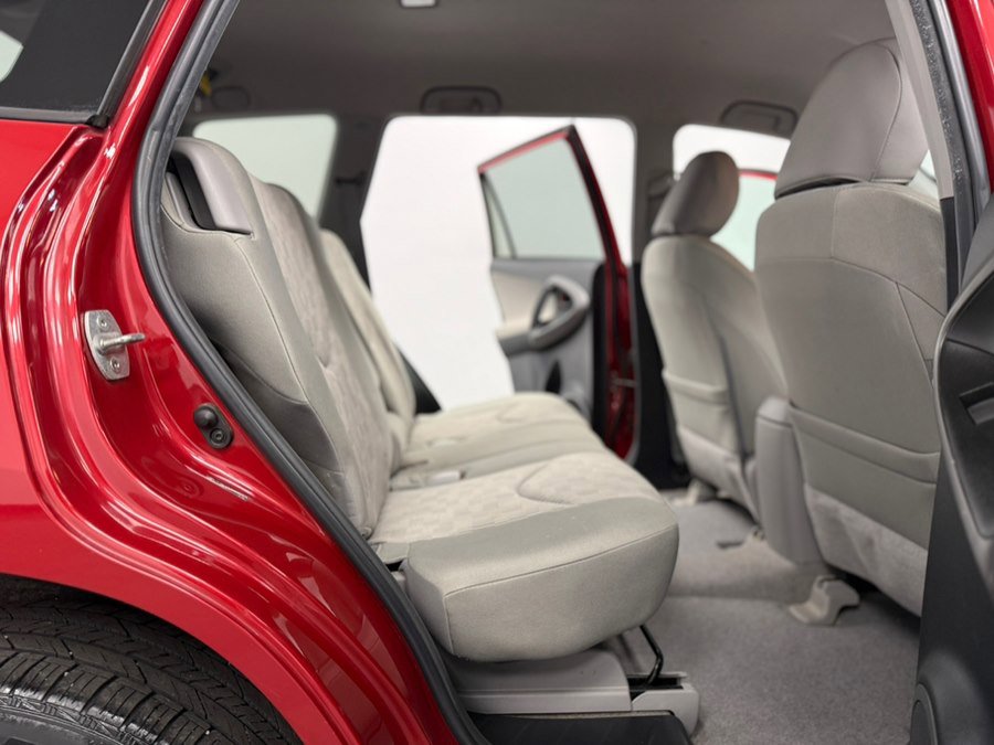 Used 2012 Toyota RAV4 4WD V6 w/ Tow Prep Pkg image 36