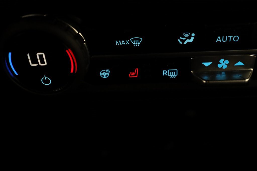 Used 2023 Ford Bronco Wildtrak image 32