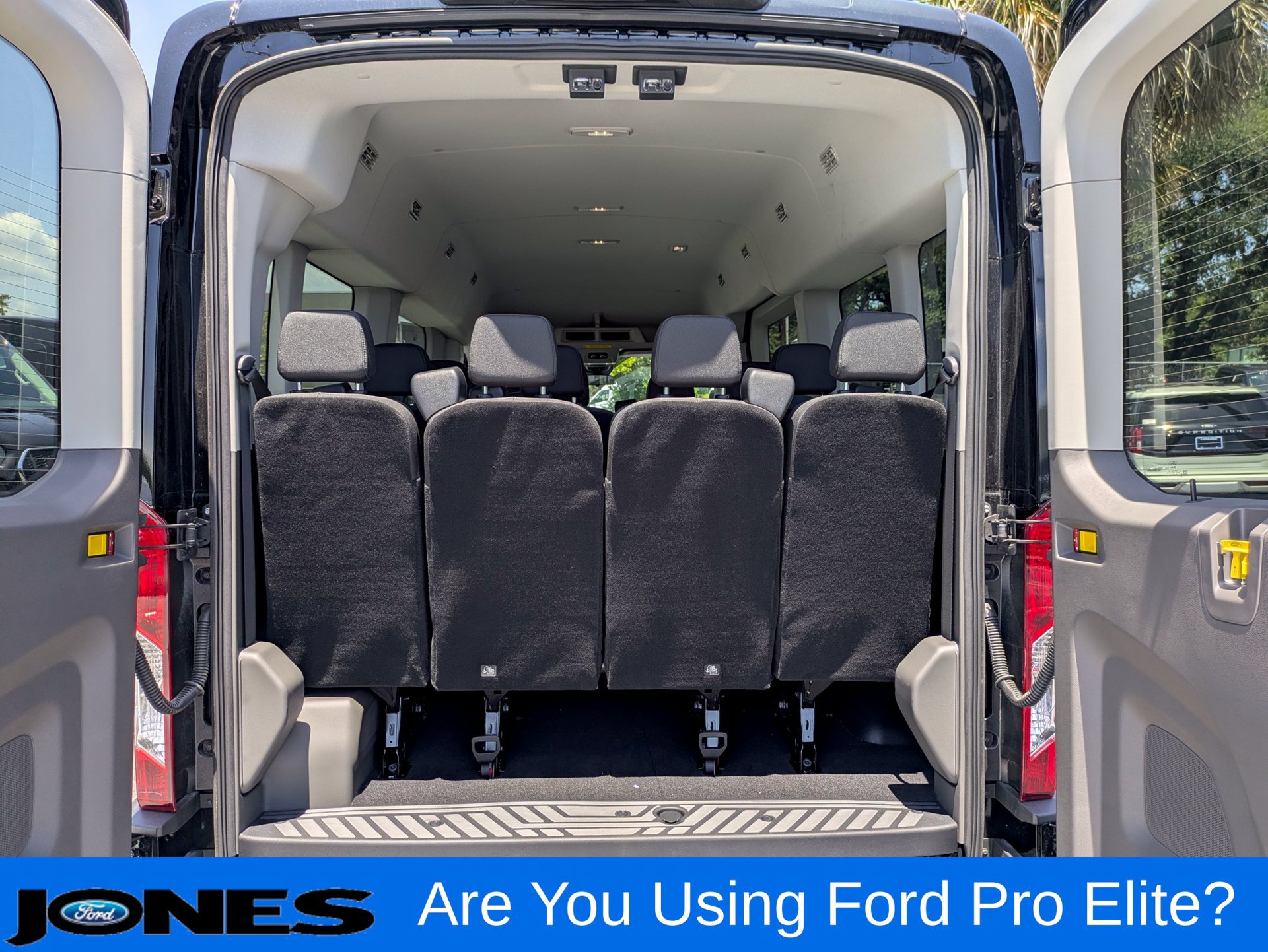 New 2025 Ford Transit 350 XLT RWD image 16