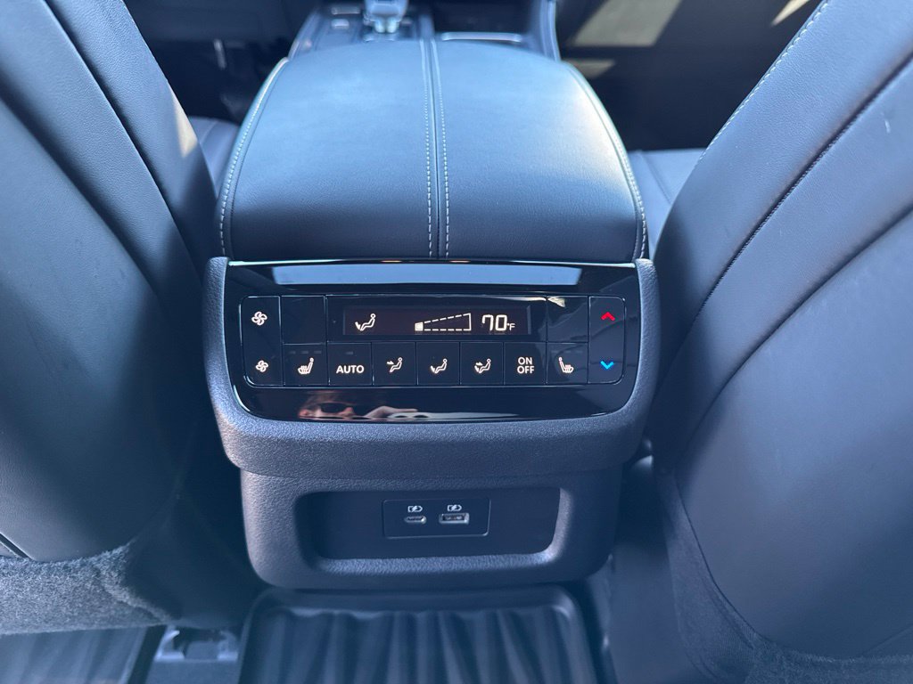 Used 2025 INFINITI QX60 Luxe w/ Black Edition AWD/4WD image 28