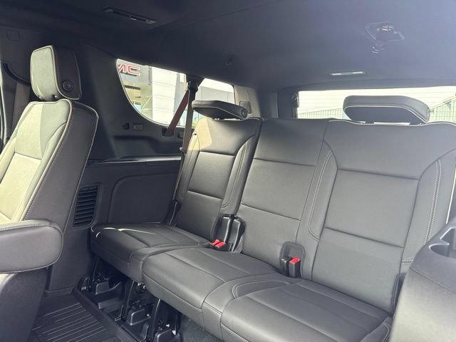 New 2026 GMC Yukon XL Elevation w/ Elevation Premium Package AWD/4WD image 18
