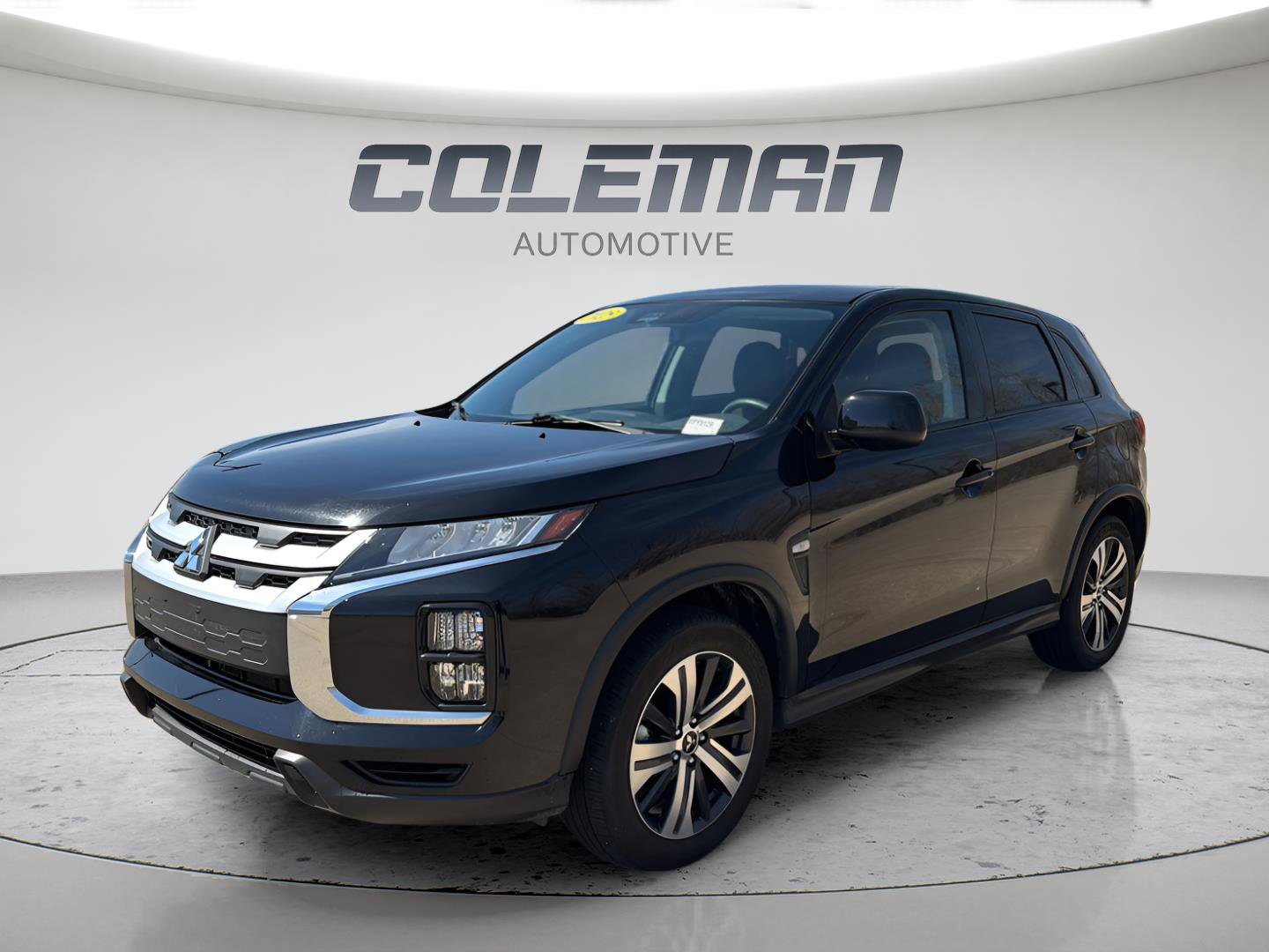 Used 2025 Mitsubishi Outlander Sport ES image 1