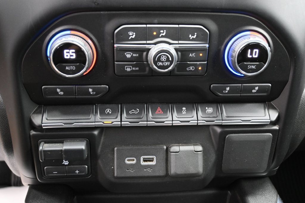 Used 2021 Chevrolet Silverado 1500 RST w/ Max Trailering Package AWD/4WD image 27