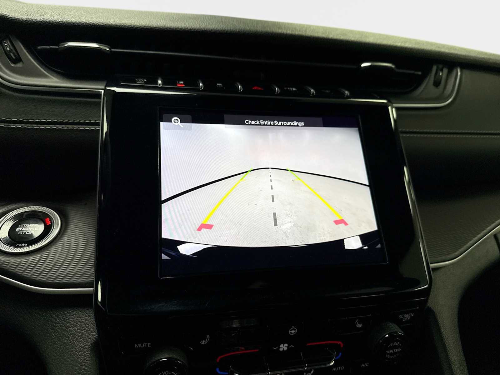 Used 2024 Jeep Grand Cherokee Altitude image 22