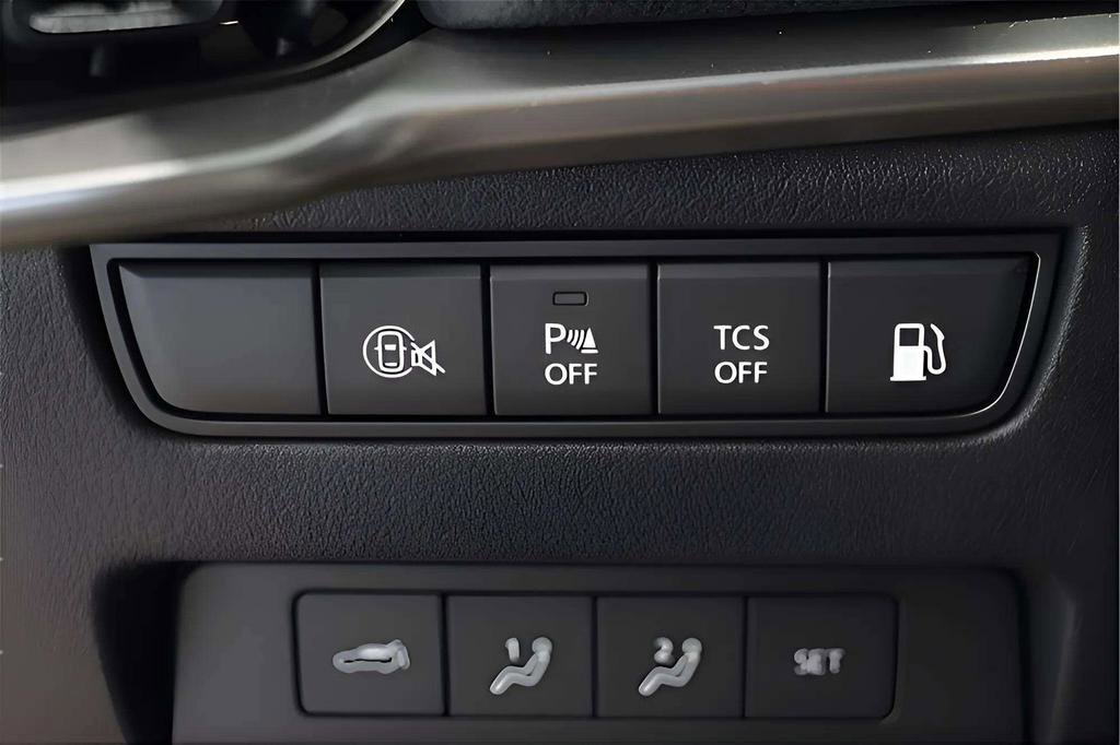 New 2025 MAZDA CX-70 Plug-In Hybrid w/ Premium Pkg AWD/4WD image 17