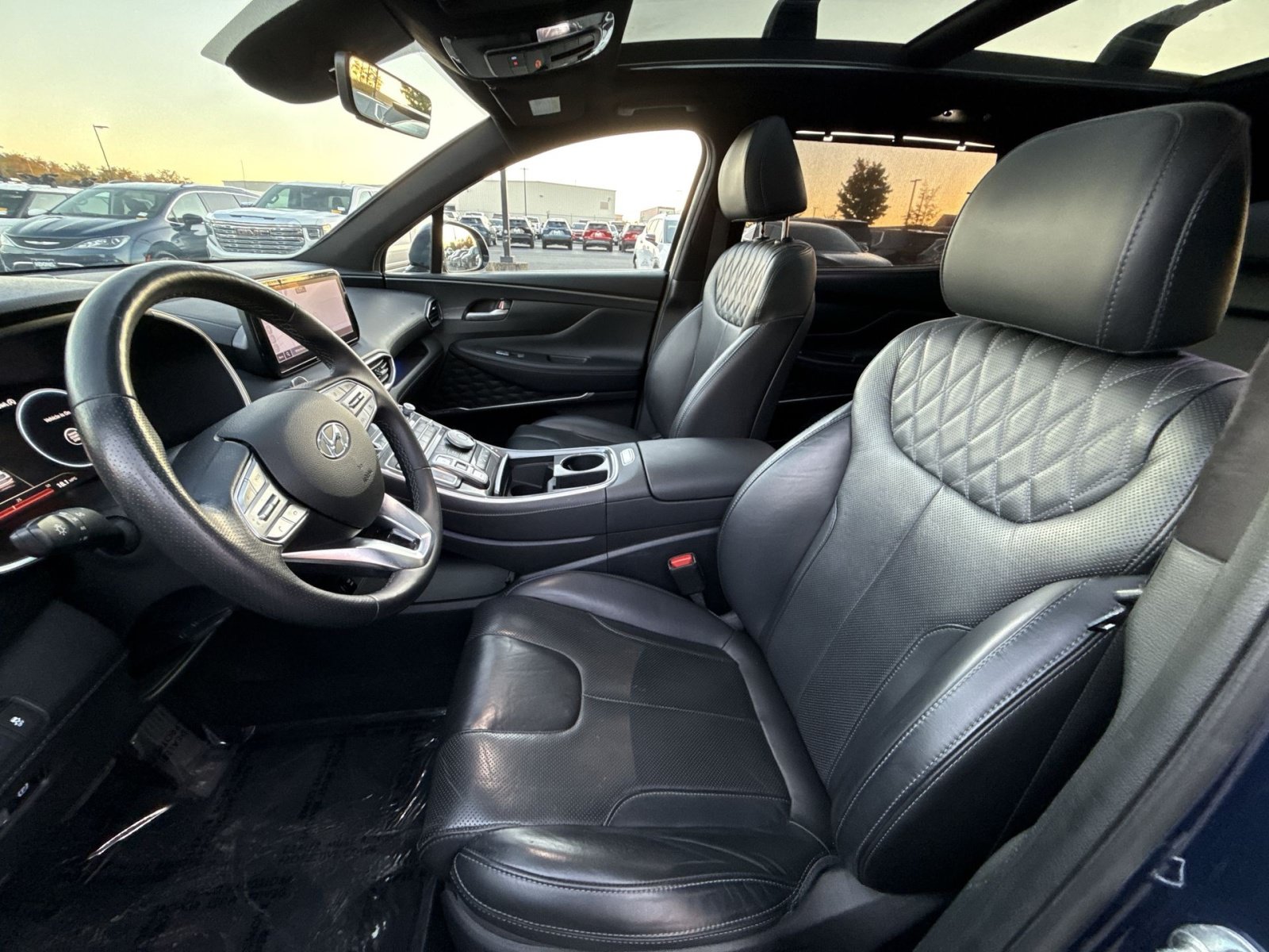 Used 2022 Hyundai Santa Fe Calligraphy AWD/4WD image 14