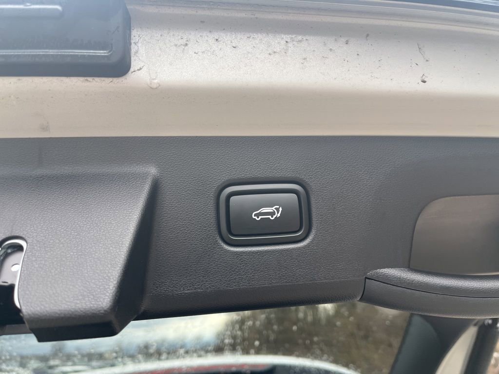 Certified 2025 Hyundai Tucson SEL image 8