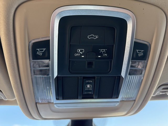 Used 2020 RAM 1500 Laramie image 31