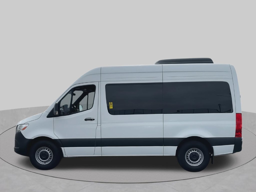 Used 2025 Mercedes-Benz Sprinter 2500 image 6