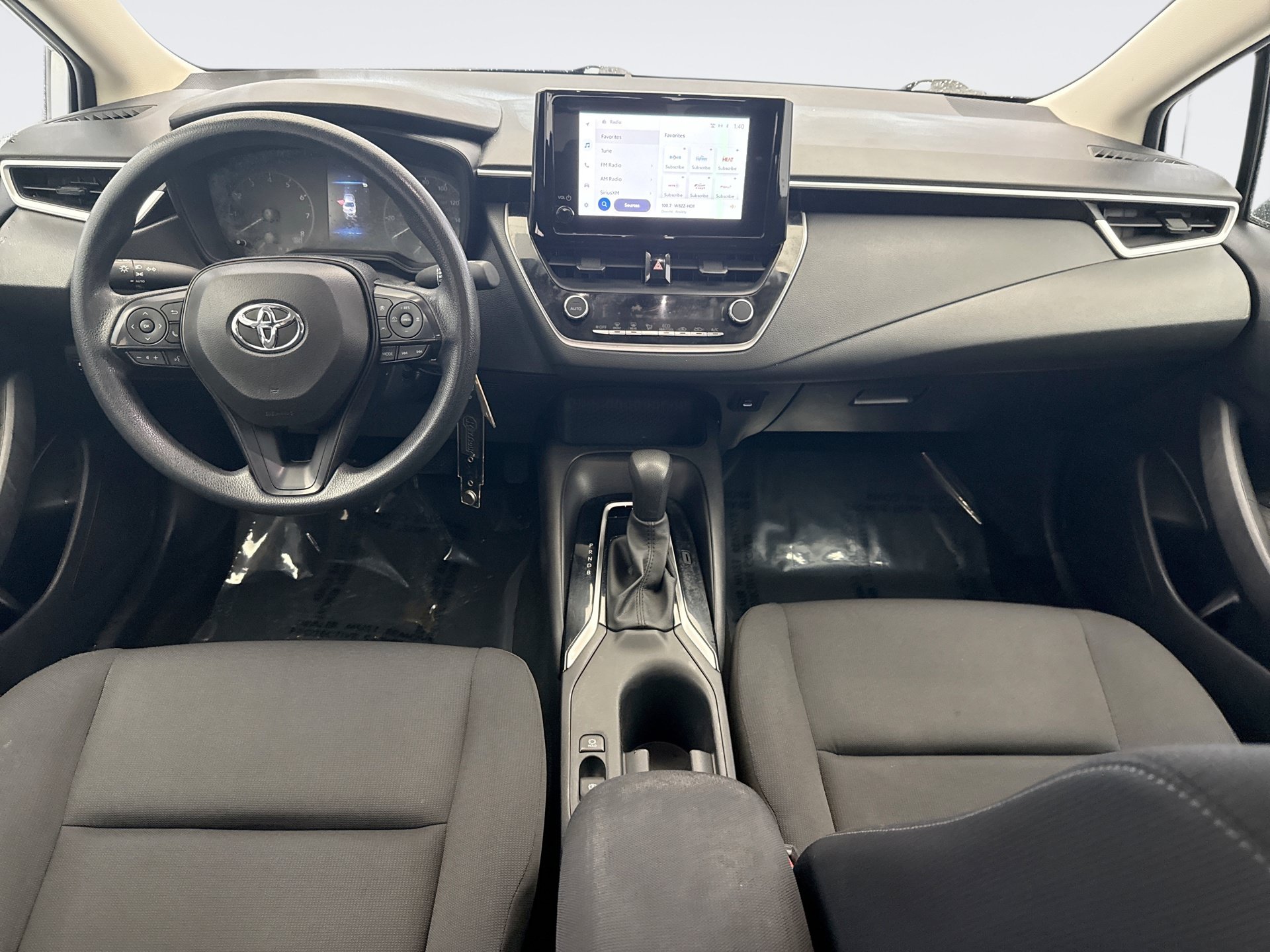 Used 2024 Toyota Corolla LE FWD image 14