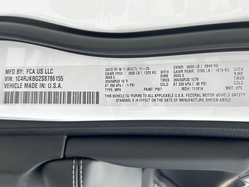 New 2025 Jeep Grand Cherokee L Limited image 25