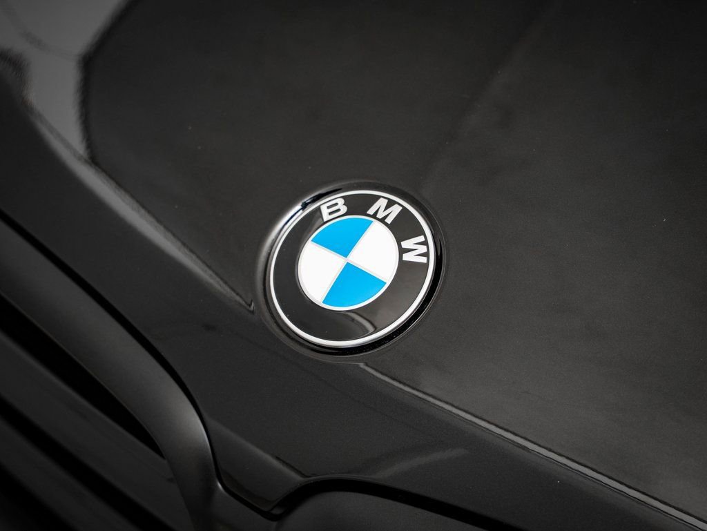 New 2026 BMW X5 M Competition w/ Executive Package AWD/4WD image 9