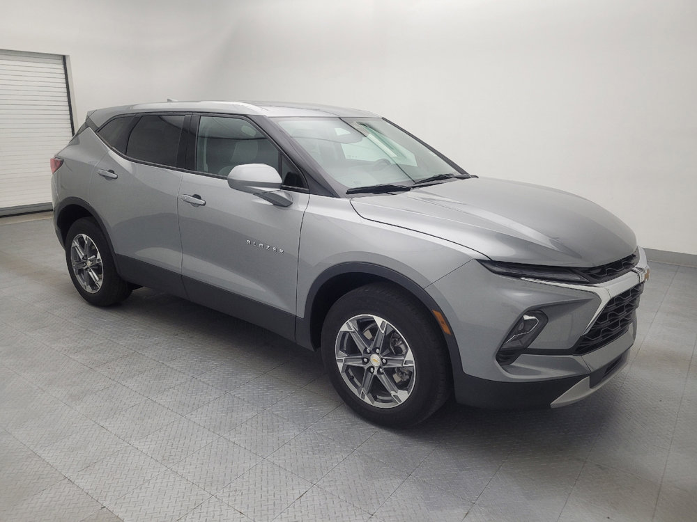 Used 2023 Chevrolet Blazer LT w/ Driver Confidence Package image 11