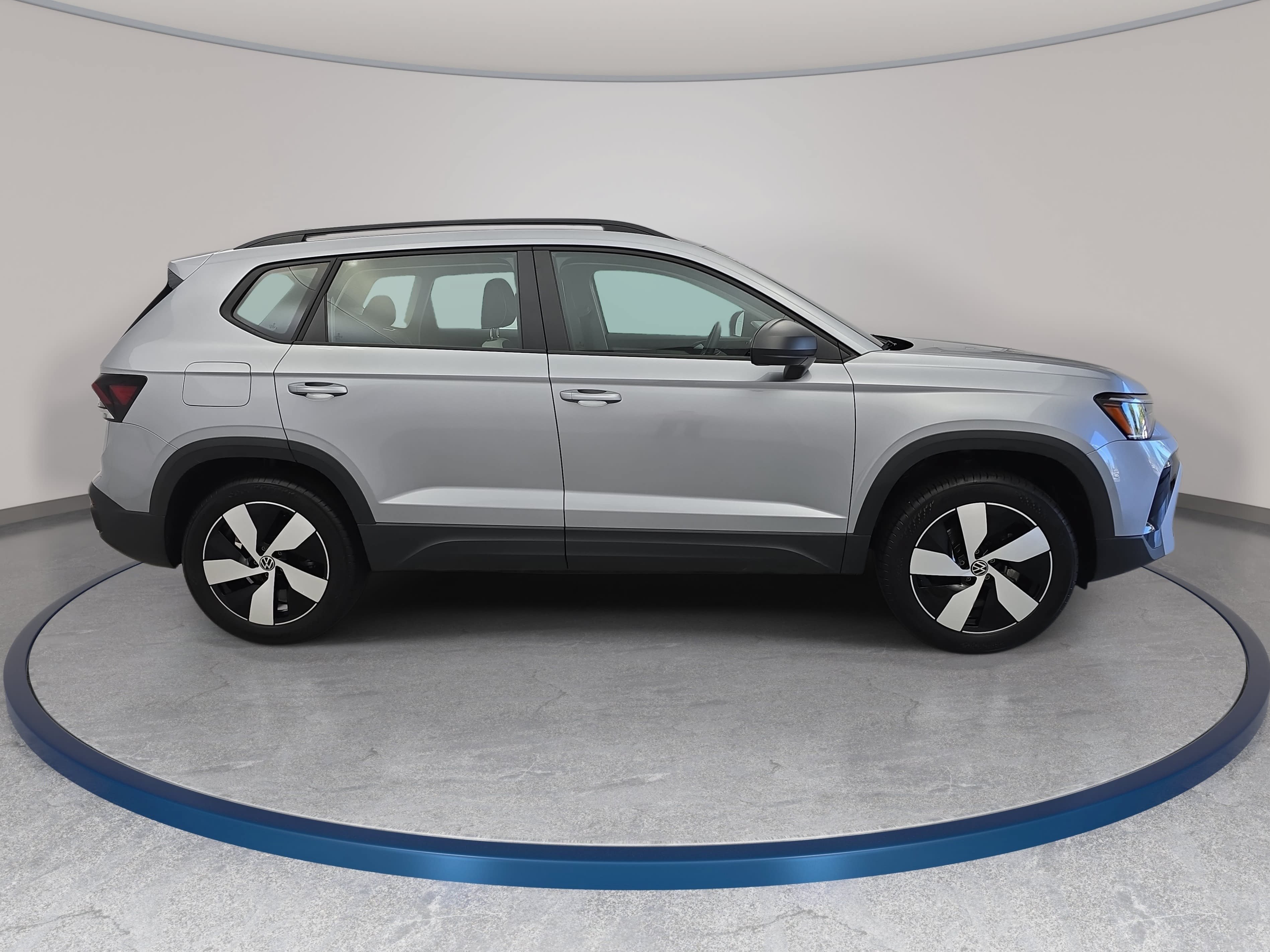 Used 2025 Volkswagen Taos S AWD/4WD image 4