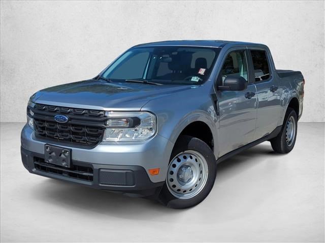 Used 2023 Ford Maverick XL image 1