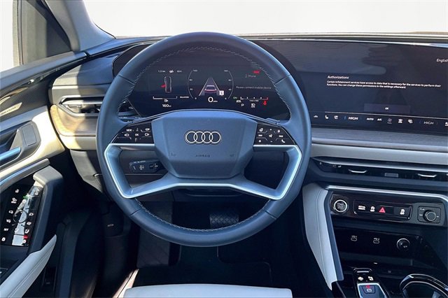 Used 2025 Audi Q5 Premium Plus w/ Premium Plus image 5