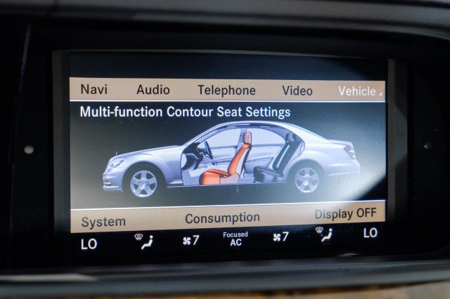 Used 2013 Mercedes-Benz S 550 4MATIC image 36