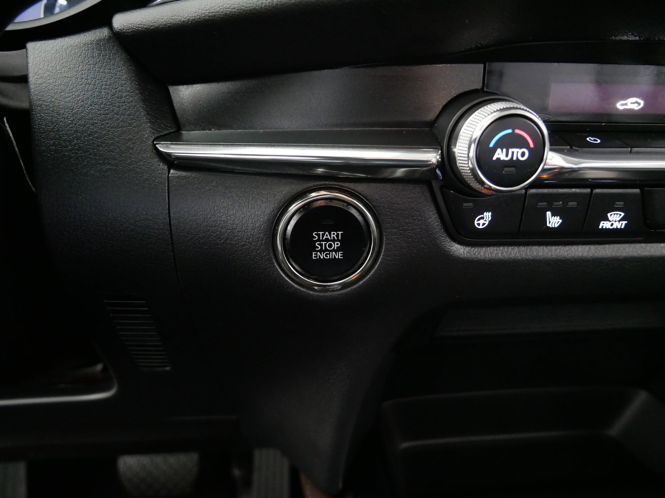 Used 2022 MAZDA CX-30 2.5 Turbo w/ Premium Plus Pkg image 29