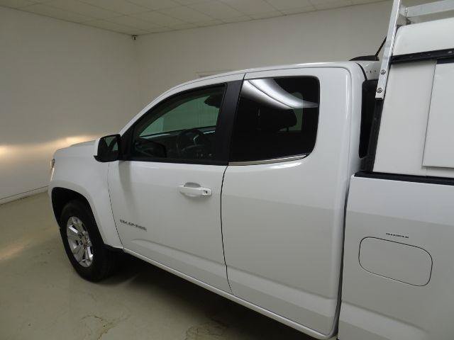 Used 2022 Chevrolet Colorado LT w/ Fleet Safety Package RWD image 17