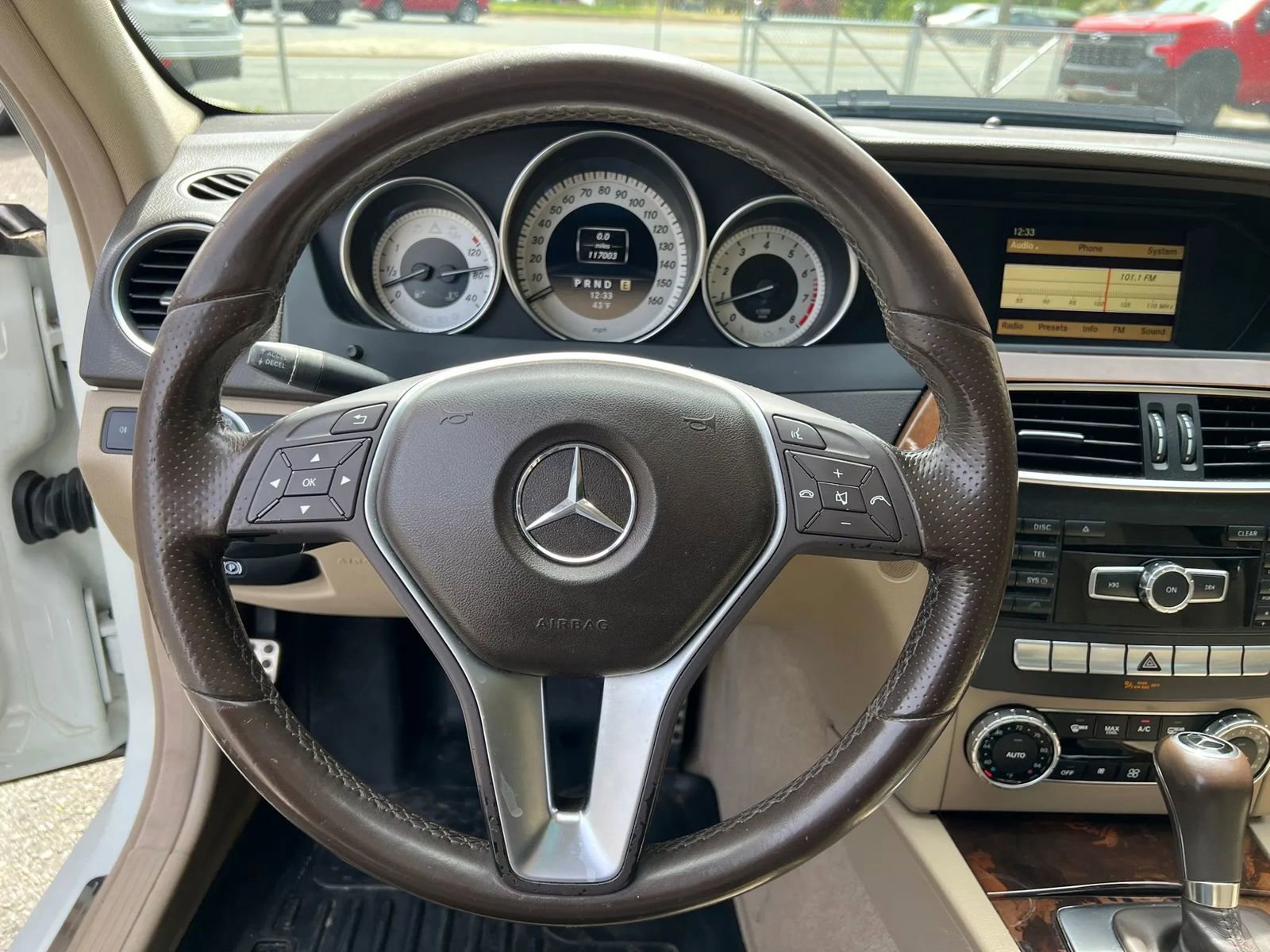 Used 2012 Mercedes-Benz C 250 Sedan image 12