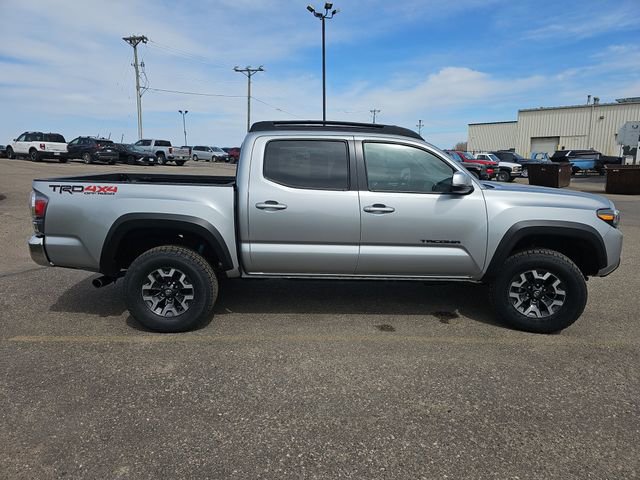 Used 2023 Toyota Tacoma TRD Off-Road AWD/4WD image 6