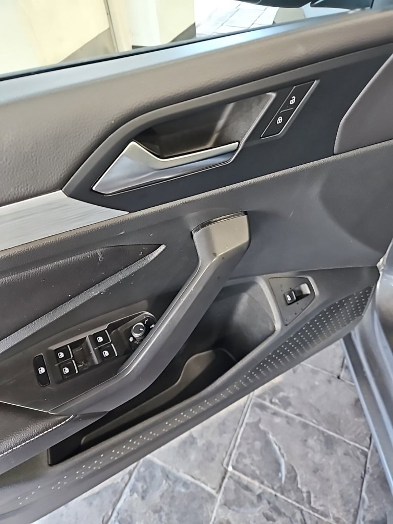 New 2025 Volkswagen Jetta S image 24