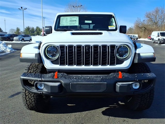 New 2026 Jeep Gladiator Mojave image 2