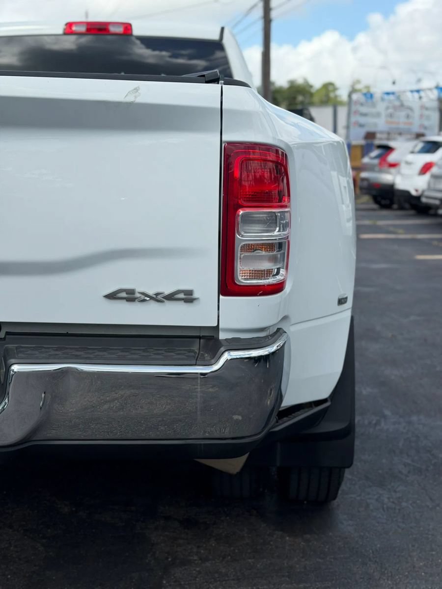 Used 2022 RAM 3500 Big Horn AWD/4WD image 9