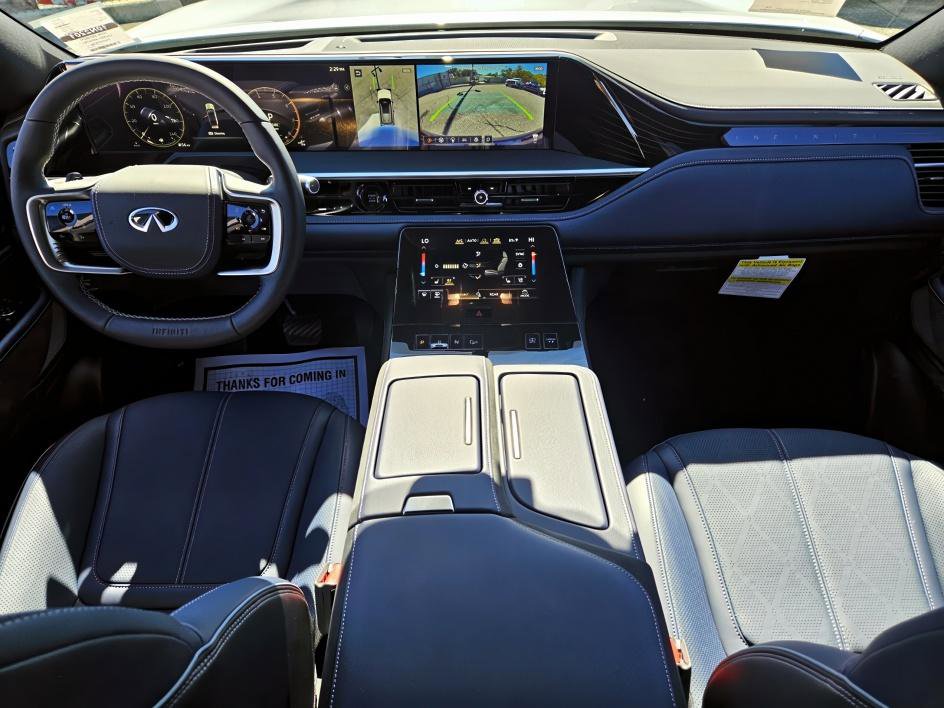 New 2026 INFINITI QX80 4WD image 10