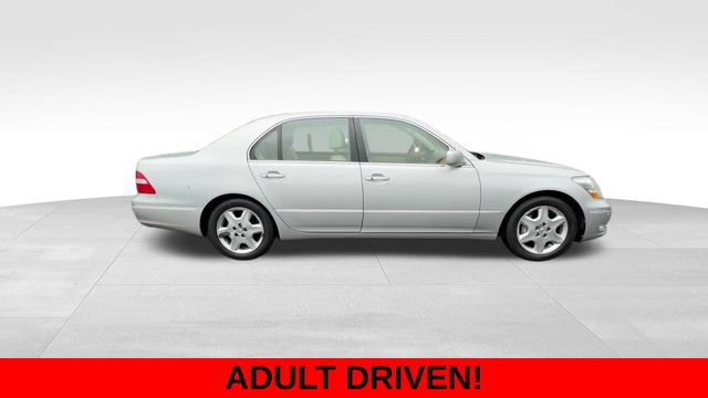 Used 2004 Lexus LS 430 RWD image 2