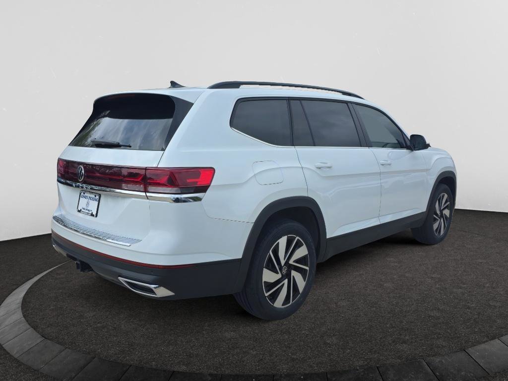 Used 2024 Volkswagen Atlas SE FWD image 5