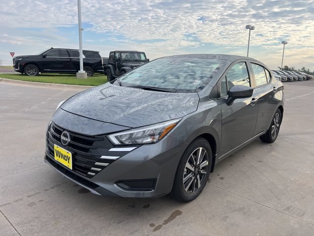 Used 2025 Nissan Versa SV w/ Trunk Package FWD image 3