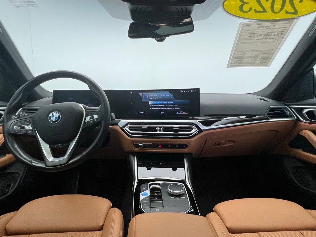 Used 2023 BMW i4 eDrive35 image 10