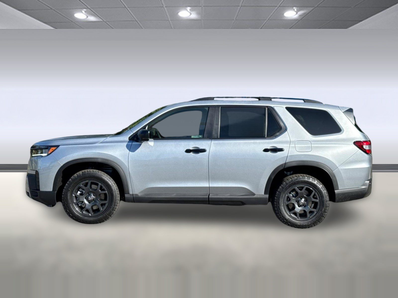New 2026 Honda Pilot TrailSport image 2