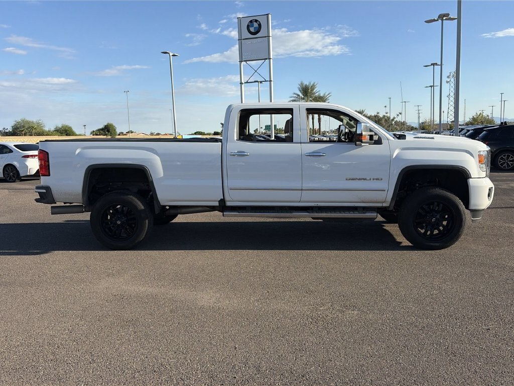 Used 2017 GMC Sierra 3500 Denali w/ Duramax Plus Package AWD/4WD image 6