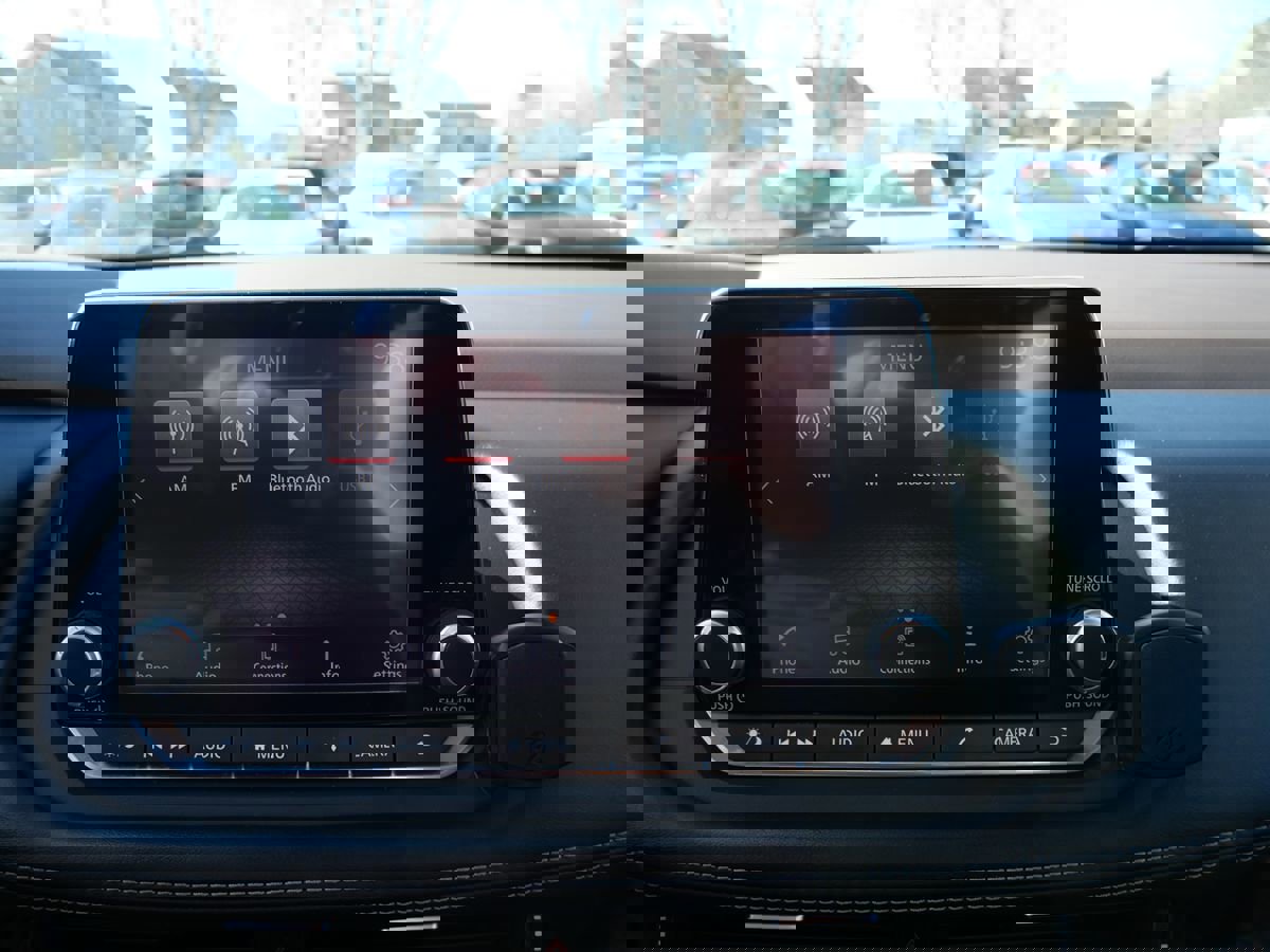 Used 2021 Nissan Rogue S image 13